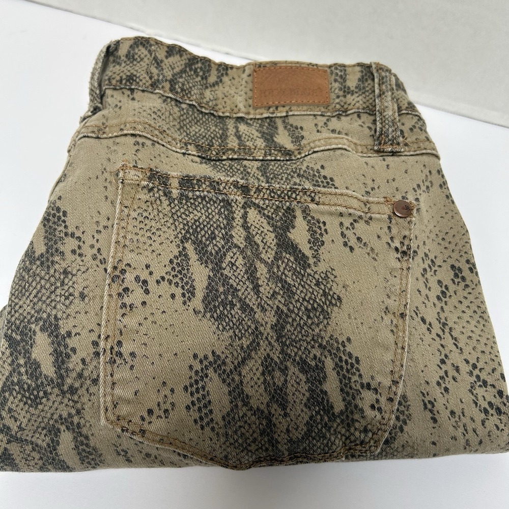 Judy Blue Skinny Fit Tan Snakeskin Print Jeans Denim Size 11/30 Style #84177